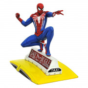 Diamond Select Toys Gallery Marvel: Spider-Man on Taxi Figura 