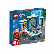 LEGO City Potjera ispred policijske postaje (60370) 