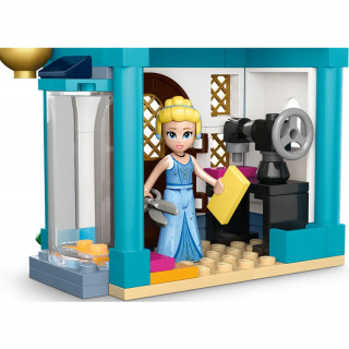 LEGO® Disney Pustolovine Disneyjevih princeza na tržnici (43246) Igračka