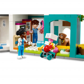 LEGO® Friends Bolnica u Heartlake Cityju (42621) Igračka