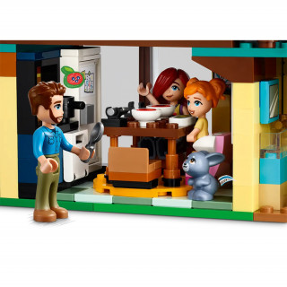 LEGO® Friends Obiteljske kuće Ollyja i Paisley (42620) Igračka